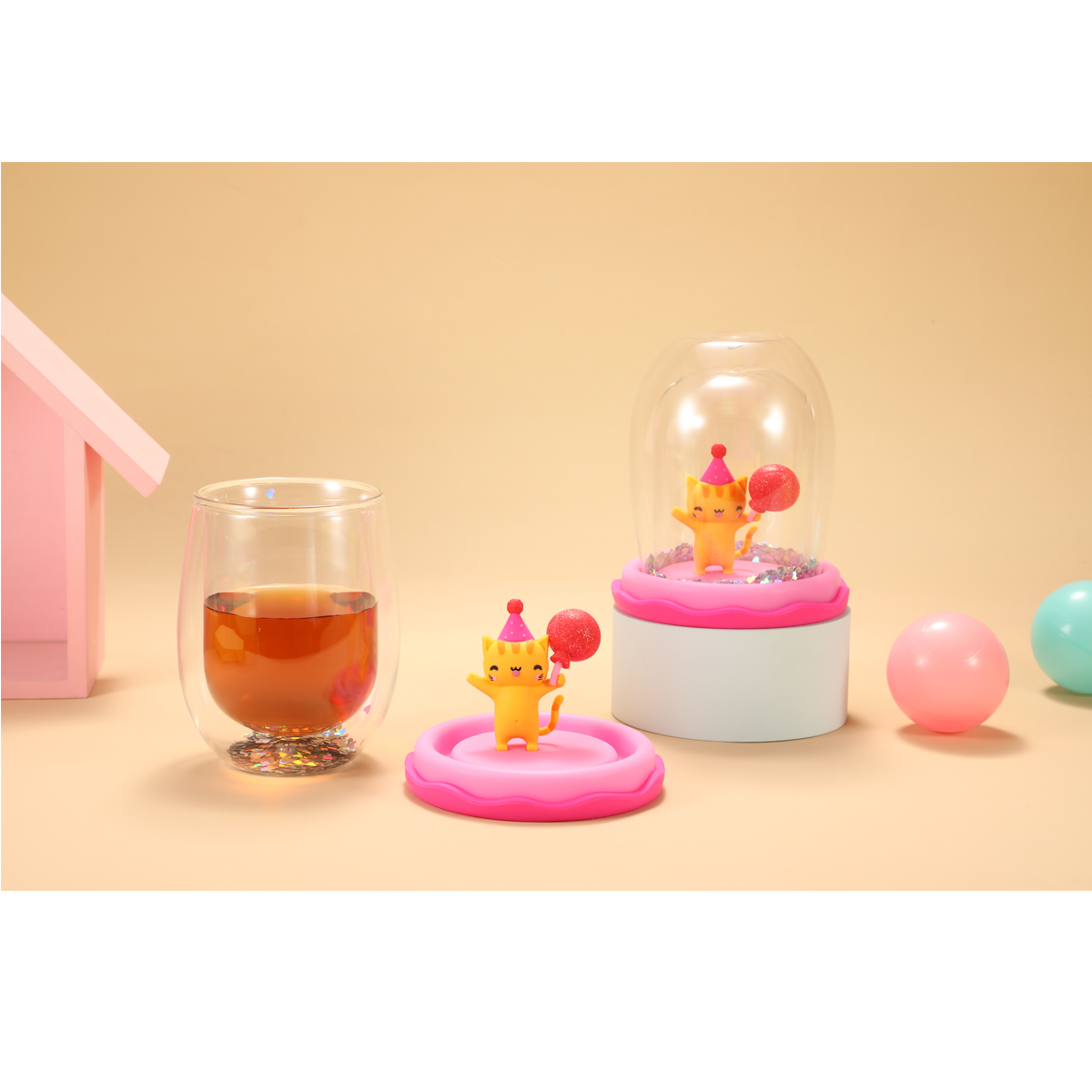 Baby Tiger with Balloon - MAGIC GLOBE